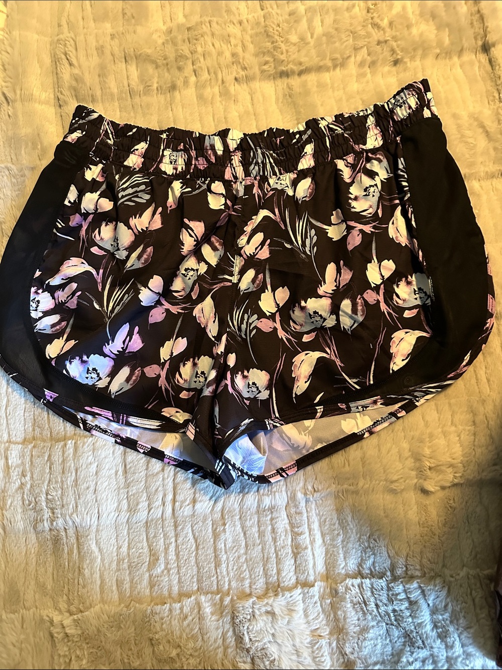 Floral Print Black Athletic Shorts with Elastic Waist